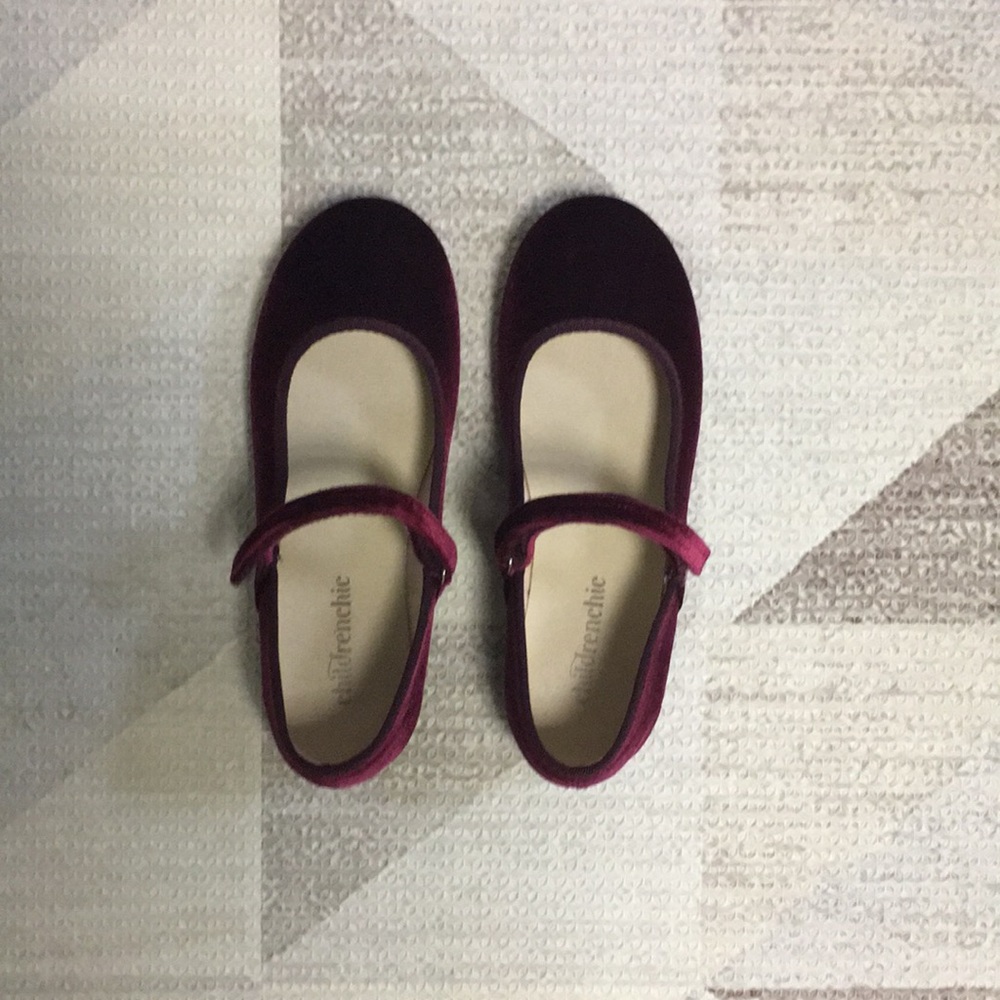 Wine color velvet girls Mary Jane shoes